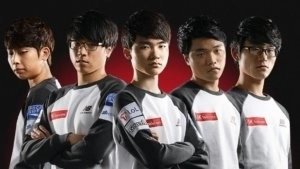 TSM и SKT проходят отбор на League of Legends Worlds